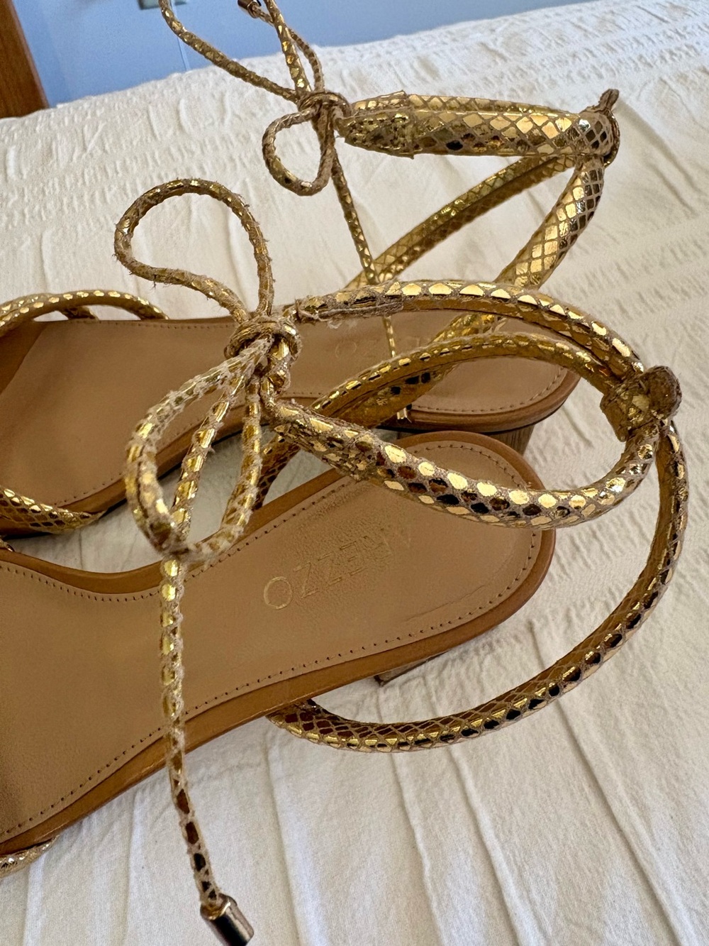 AREZZO Gold strappy sandals - Picture 9 of 11